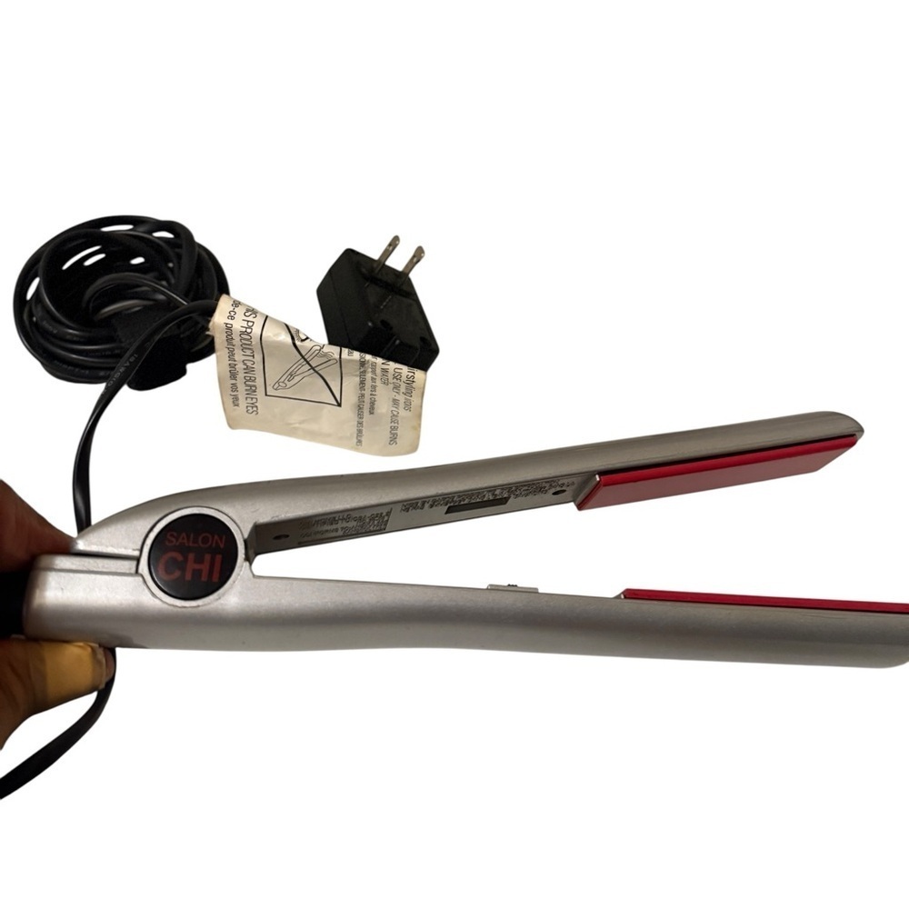 CHI Silver Hair Straightener. In good conditions